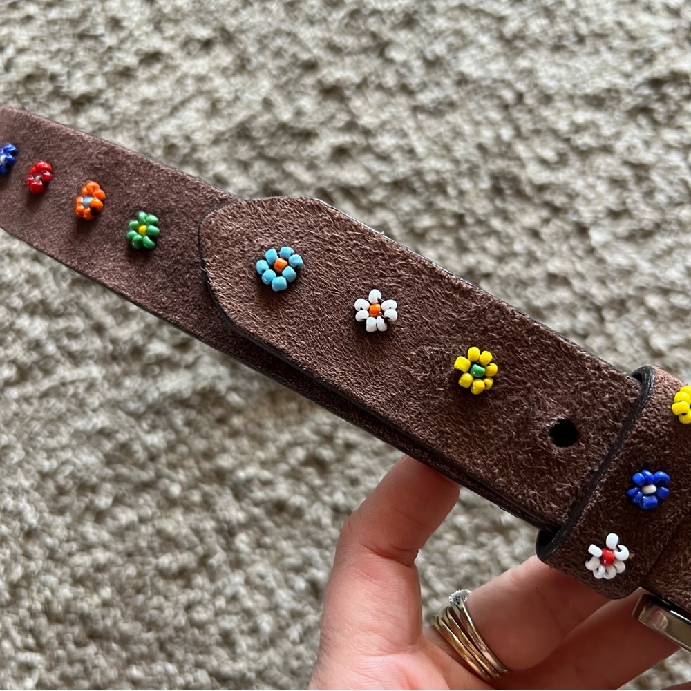 Brown Leather Floral Beaded Belt - Picture 2 of 7